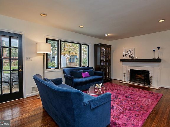 4th image of 3107 Shadeland Dr