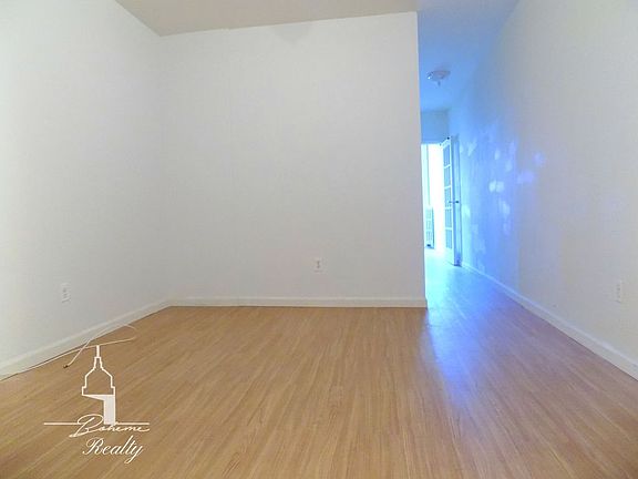 3rd image of 170 1st Ave APT 5A