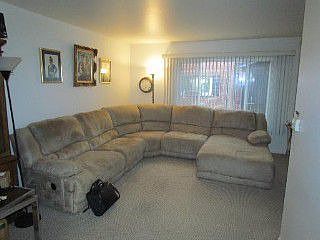 3rd image of 7216 N Rogers Ave #B