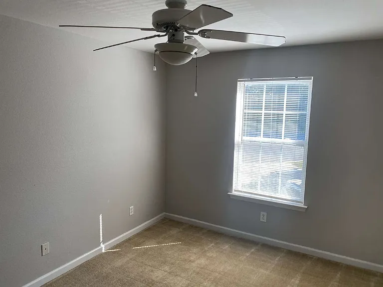 2765 Westbrook Ct — Photo 7