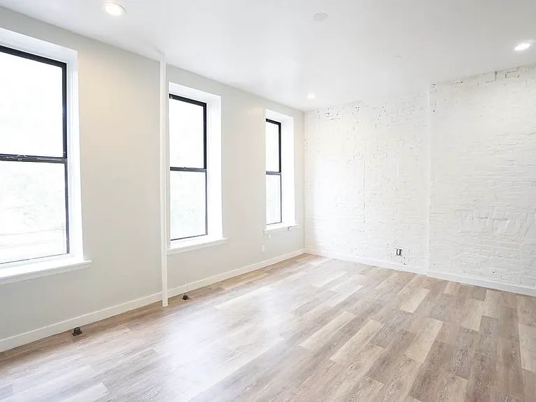 160 W 130th St #3F — Photo 2