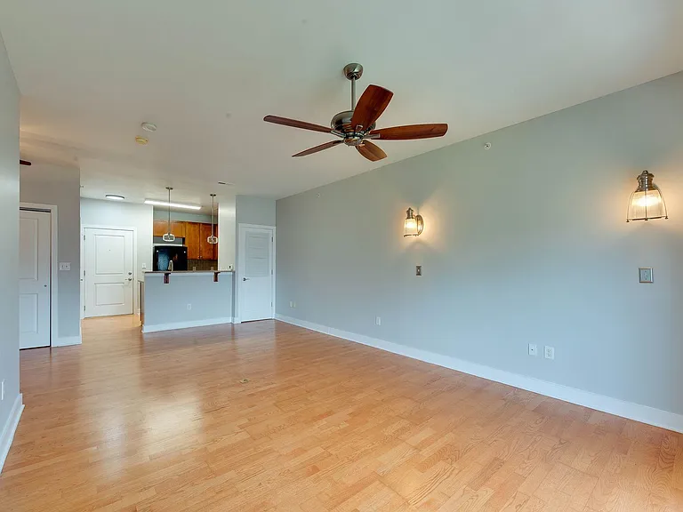 630 Calvert St #407 — Photo 19