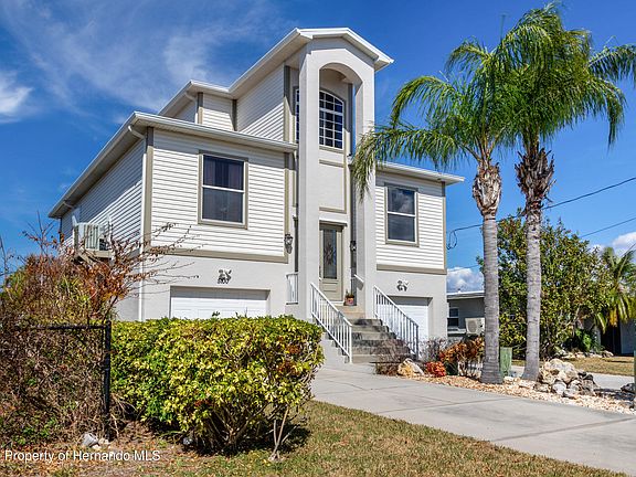 2nd image of 5100 Cedarbrook Ln