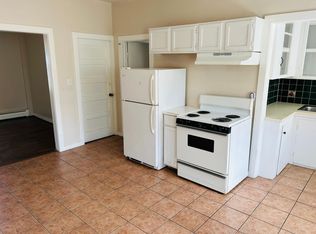 162 Dean St FLOOR 2, Providence, RI 02903