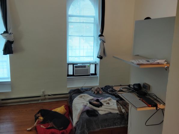 2208 Saint James Pl APT 3