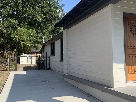 3rd image of 796 N McNeil St