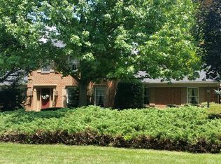 565 Norlam Dr, Lancaster, PA 17601