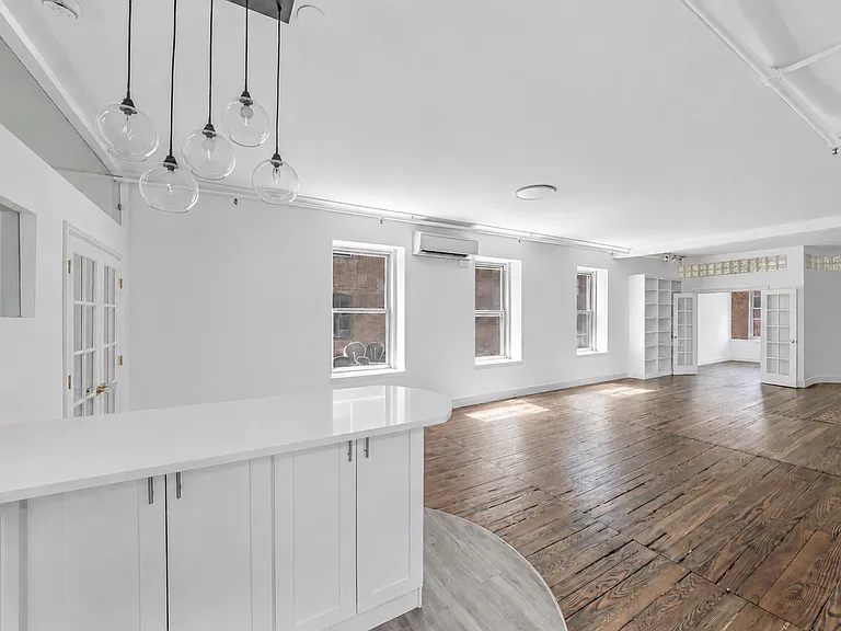 97 Crosby St #3 — Photo 8