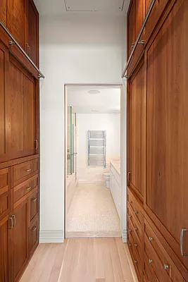 Sold by Compass | media 8