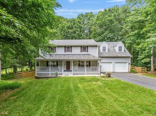 425 W Rosewood Dr, Barboursville, VA 22923