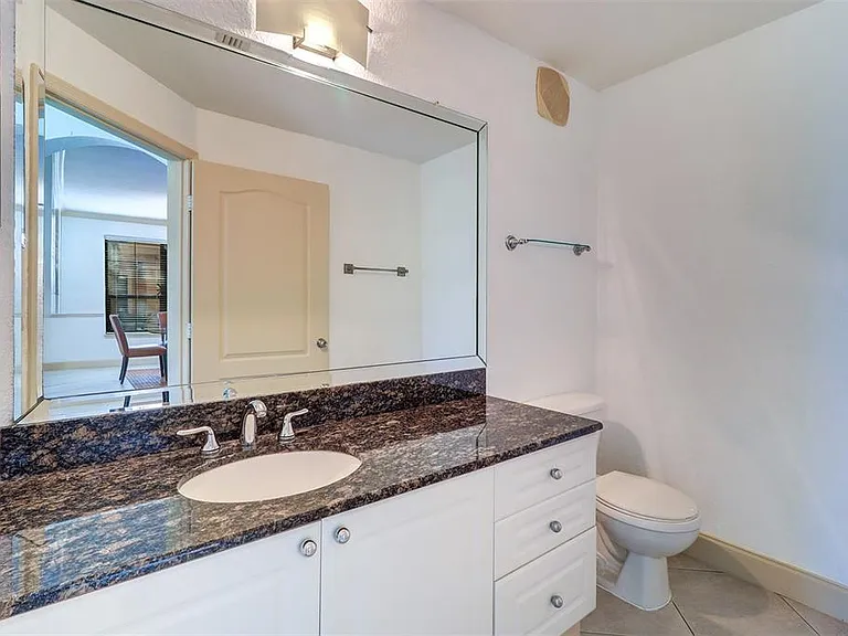 2757 Via Cipriani #1114A — Photo 11