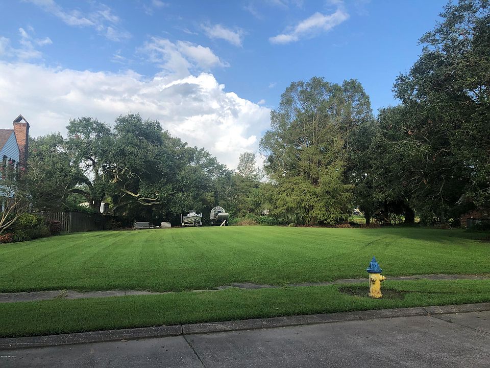 2nd image of 116 Eastwood Dr