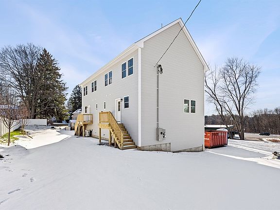 4th image of 9 Newburg St #9
