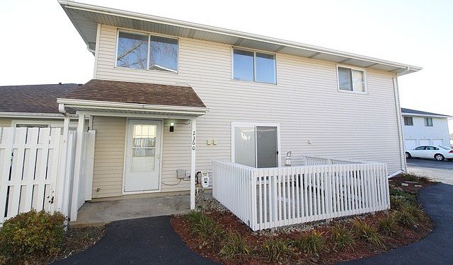 1st image of 2360 Carnation Dr