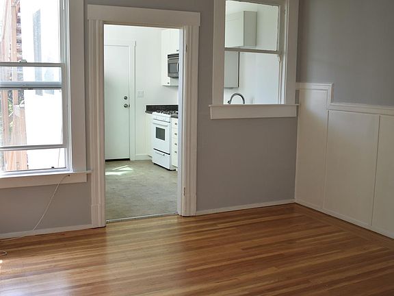 4th image of 3477 1/2 17th St