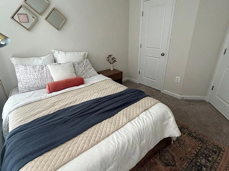 157 Cheshire Ln — Photo 20