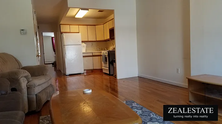 Rented by ZealEstate Group Inc | media 36