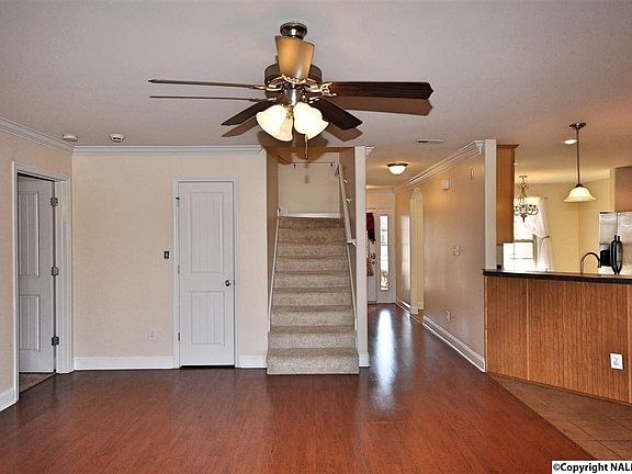 4th image of 6919 Breyerton Way SE