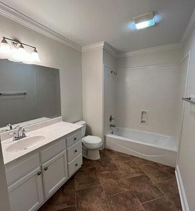5th image of 2509 Tiffany Dr