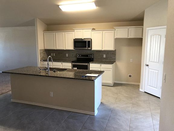 Granite countertops, large pantry