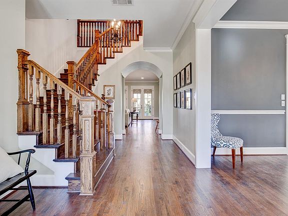 3rd image of 5144 Peach Willow Ln