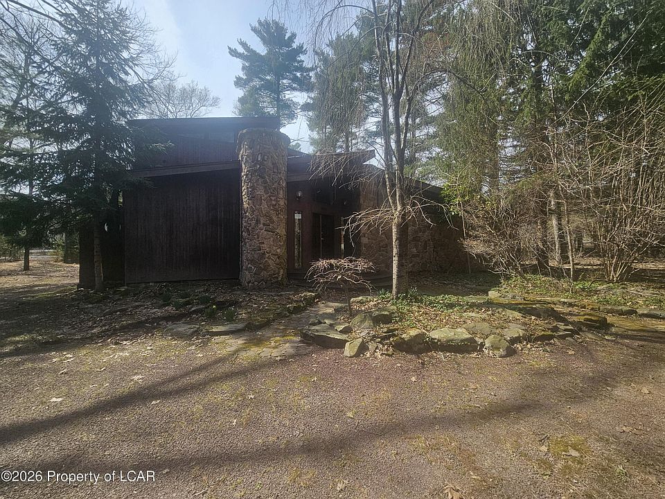1st image of 432 Upper Swiftwater Rd