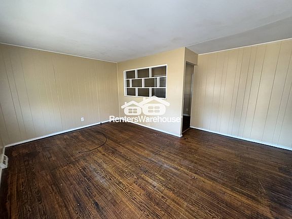2nd image of 10137 Cavalier Ct