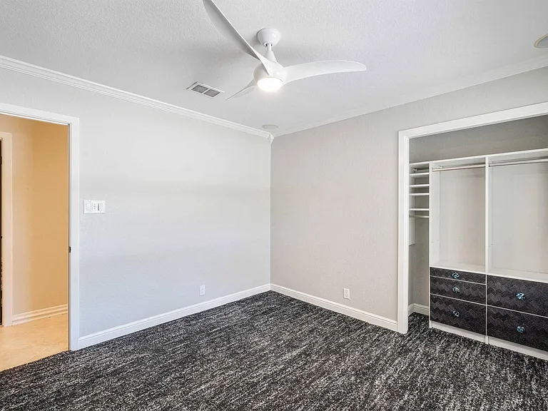 3215 Sesbania Dr — Photo 23