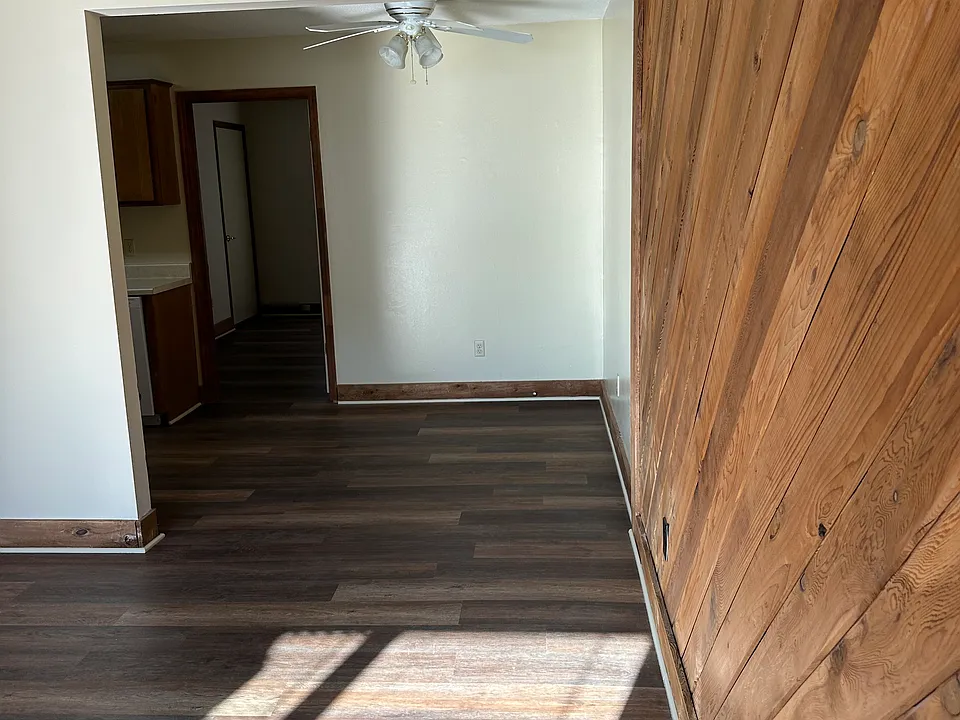 Living room to dining room