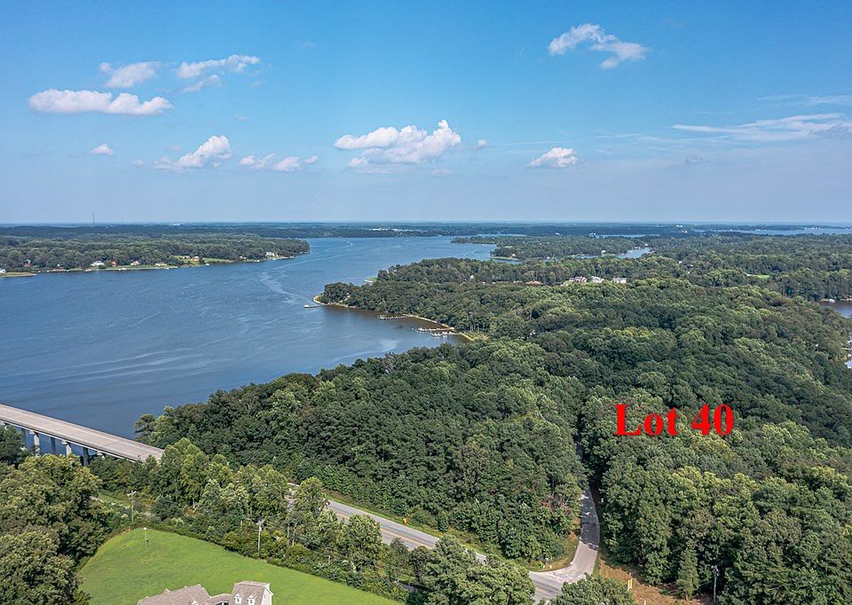 2nd image of 40 Wicomico Dr