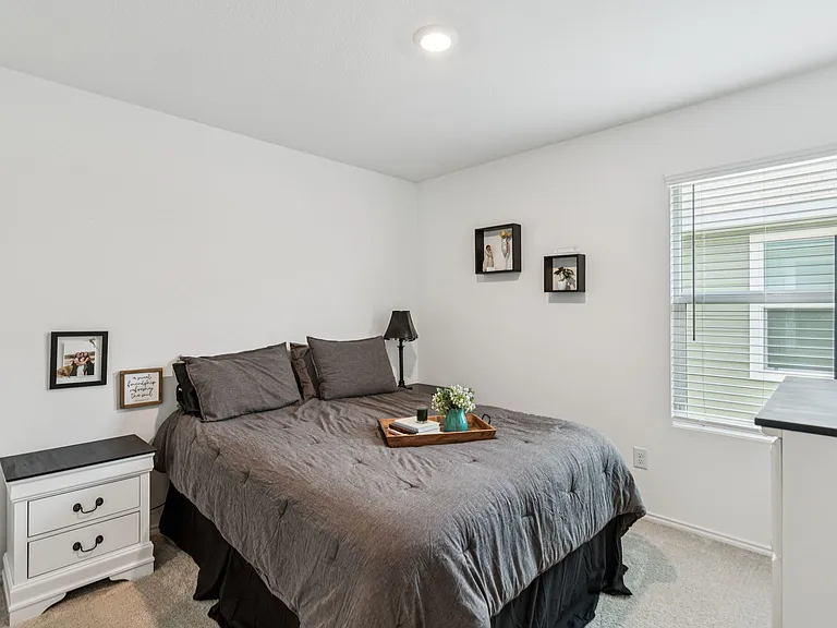 7408 Bluebell Ln — Photo 5