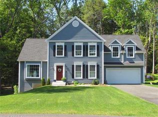 16 Waverly Way, East Granby, CT 06026