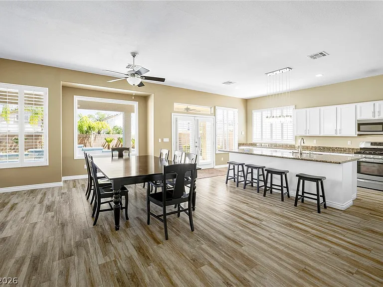 2750 Pine Flat Ct — Photo 9