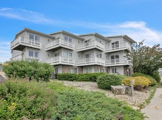 123 Navarino St UNIT 1, Algoma, WI 54201