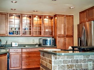 1213 W Los Arboles Pl, Chandler, AZ 85224