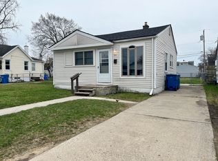 11220 Chapp Ave, Warren, MI 48089