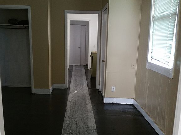 2nd image of 8726 Spruce St