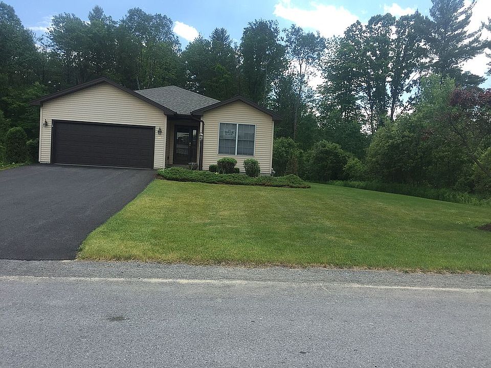 1st image of 46 Gentry Ln