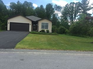 46 Gentry Ln, Queensbury, NY 12804