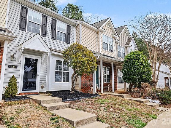 2nd image of 134 Rhett Ct