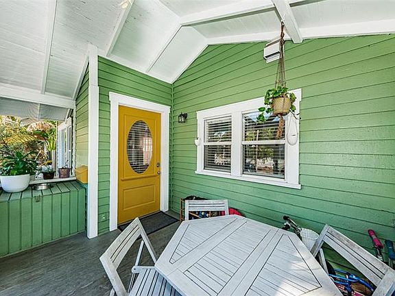 3rd image of 1009 8th St N