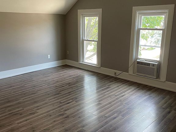 Living Room m, Window A/C unit included