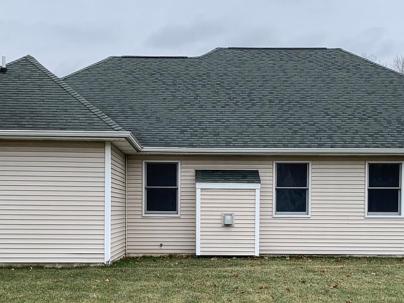 5th image of 3230 Barrington Cir