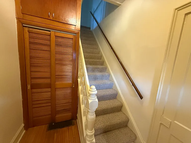418 N 4th St — Photo 5