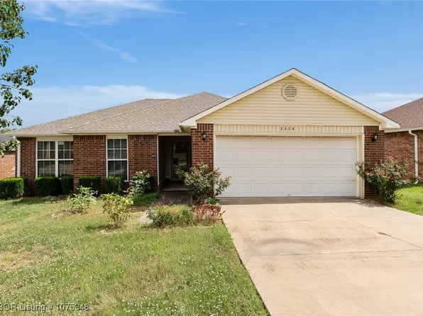 2004 N 55th Pl, Fort Smith, AR 72904