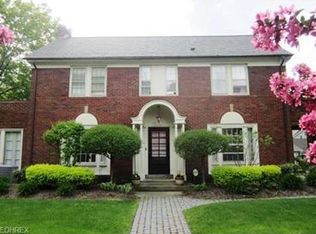 2878 Torrington Rd, Shaker Heights, OH 44122