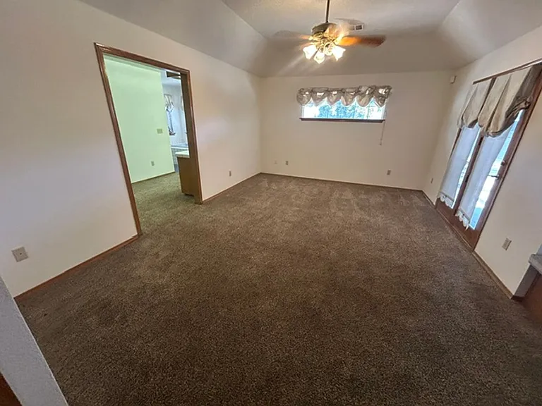 5730 W Laura Ct — Photo 26