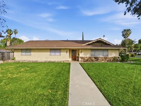 11441 Hillcrest Ct, Loma Linda, CA 92354