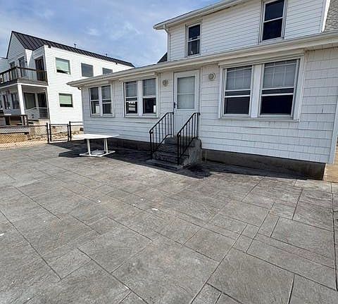 4th image of 18 Howard Road
