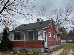 24646 Tuscany Ave, Eastpointe, MI 48021
